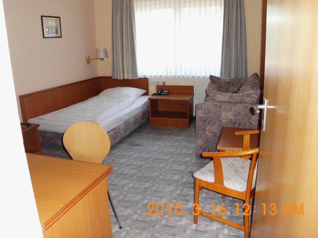Confour Hotel Burgdorf  Extérieur photo