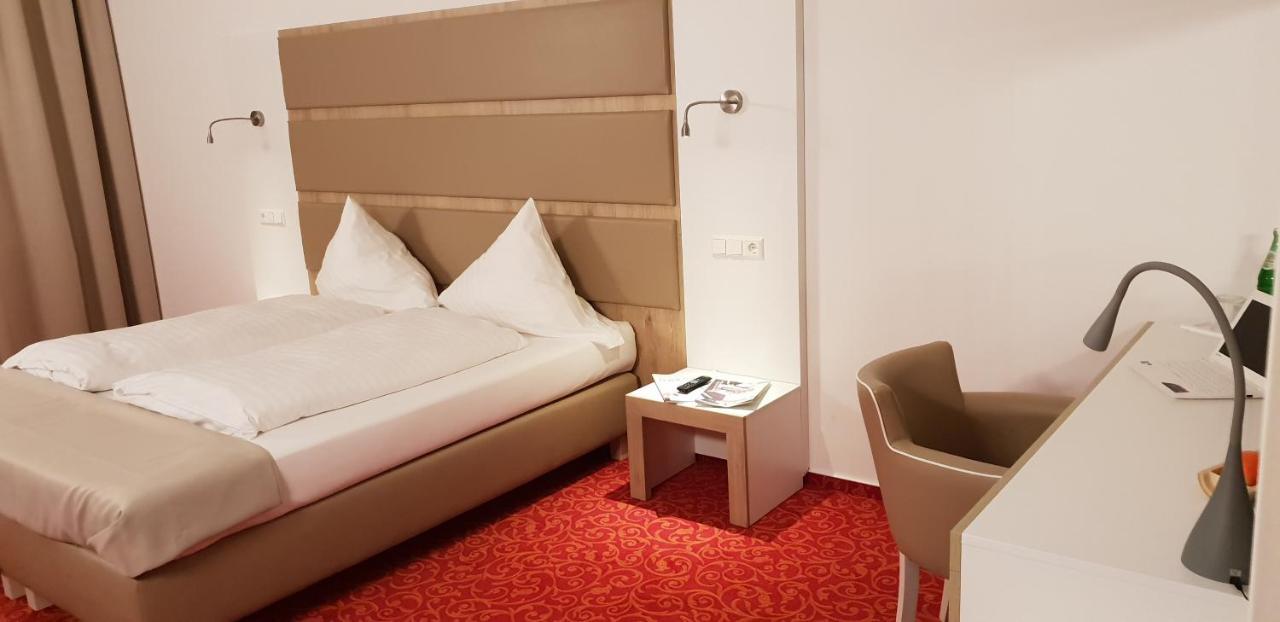 Confour Hotel Burgdorf  Extérieur photo