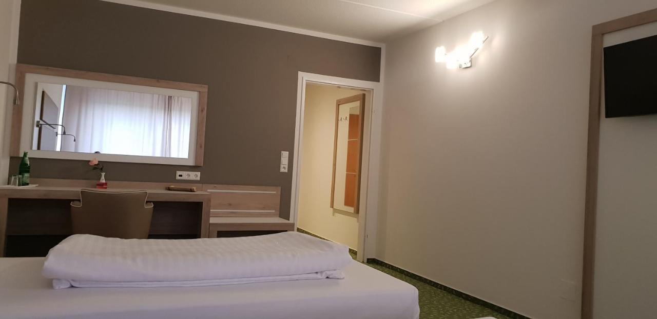 Confour Hotel Burgdorf  Extérieur photo